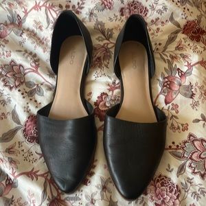 ALDO black leather flats size 9